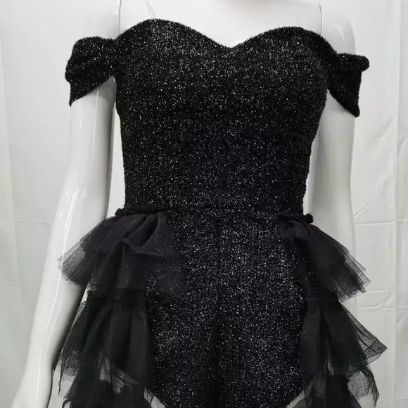 Dress - Picture 3 of 6